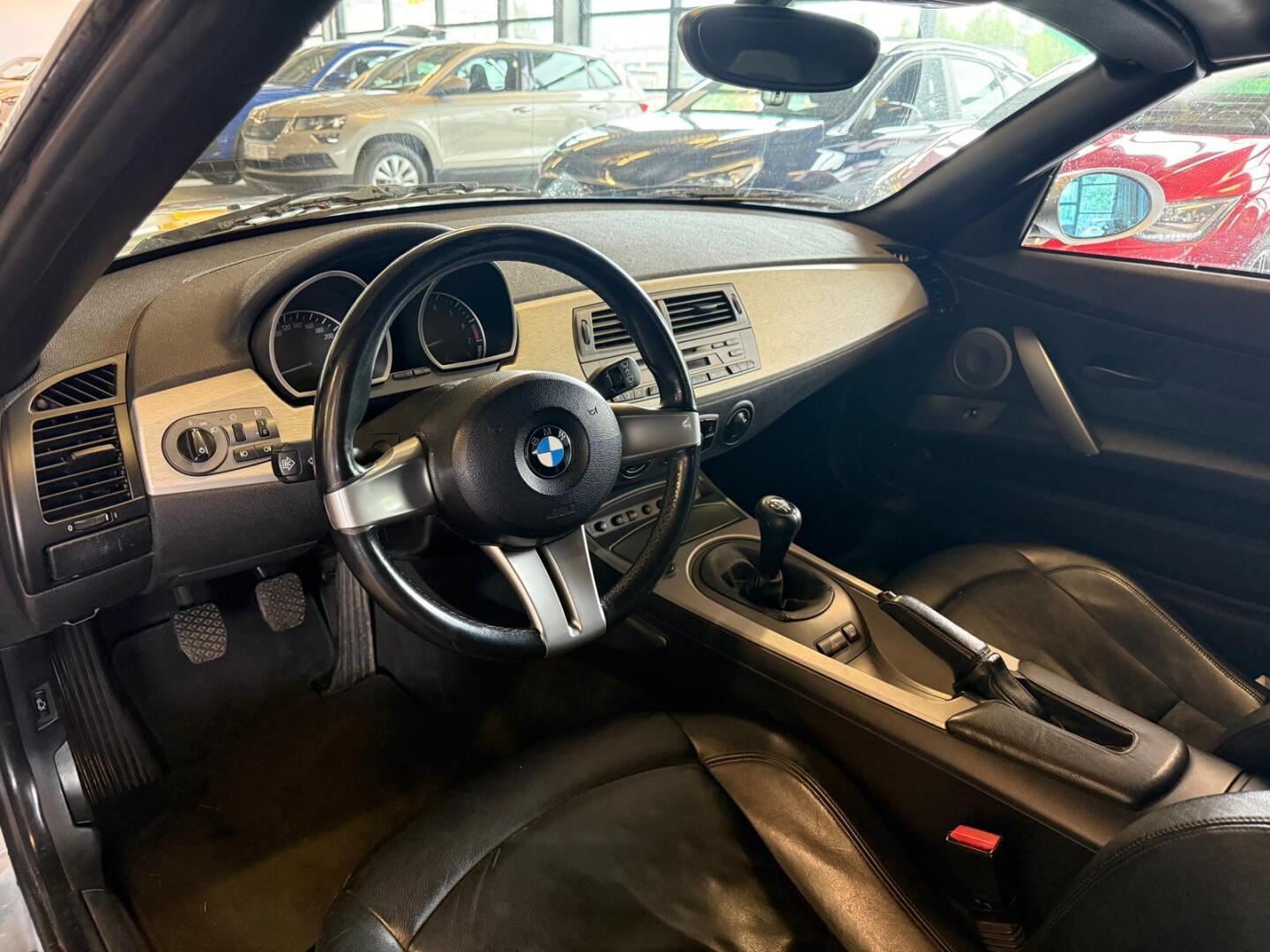 BMW Z4 2003