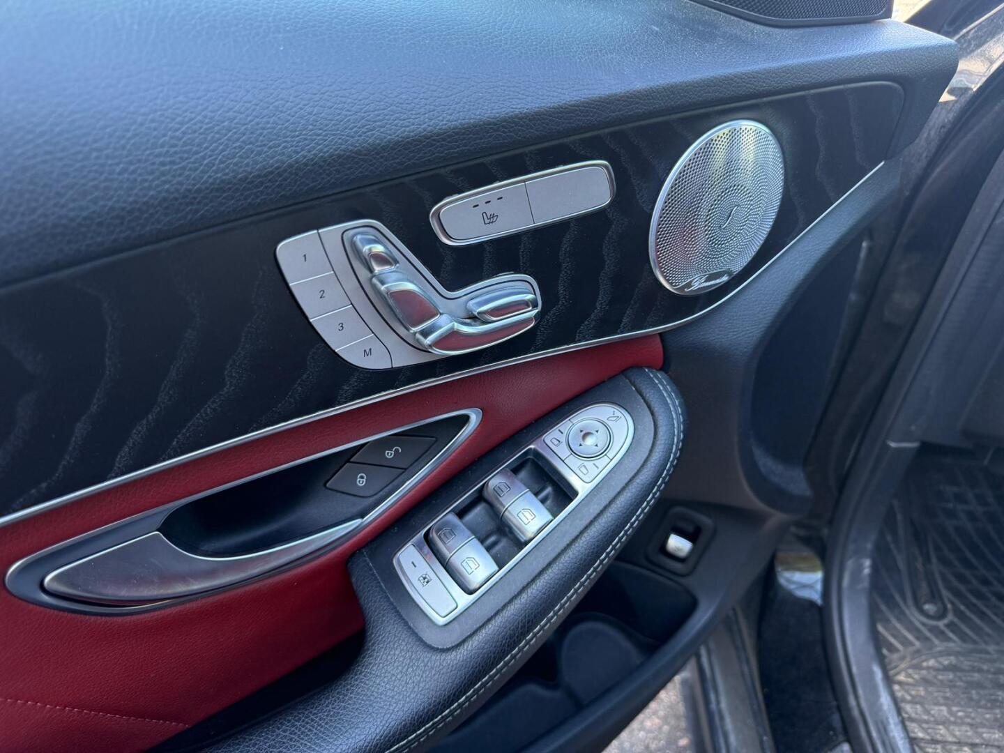 MERCEDES-BENZ C 2016