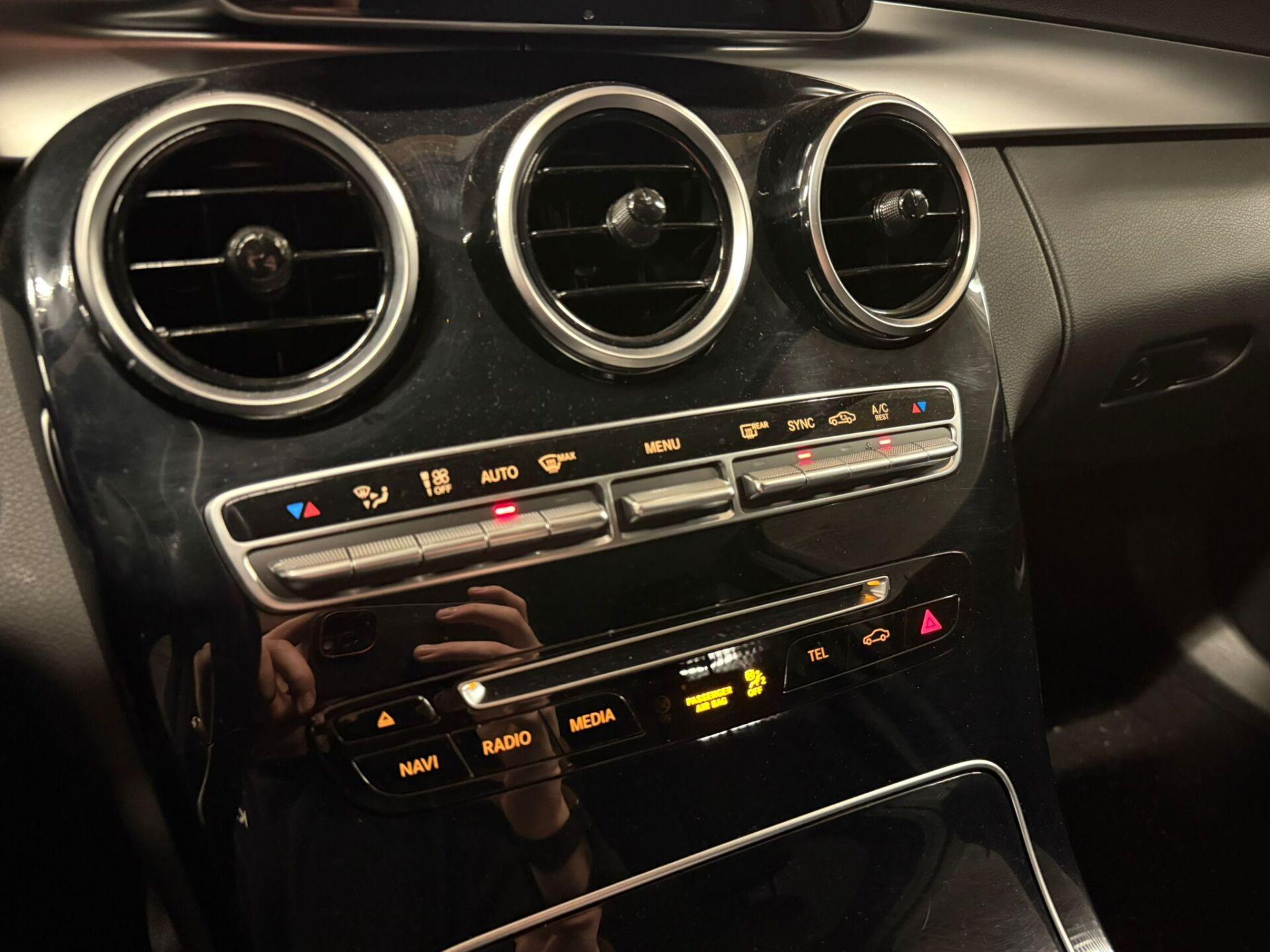 MERCEDES-BENZ C 2016