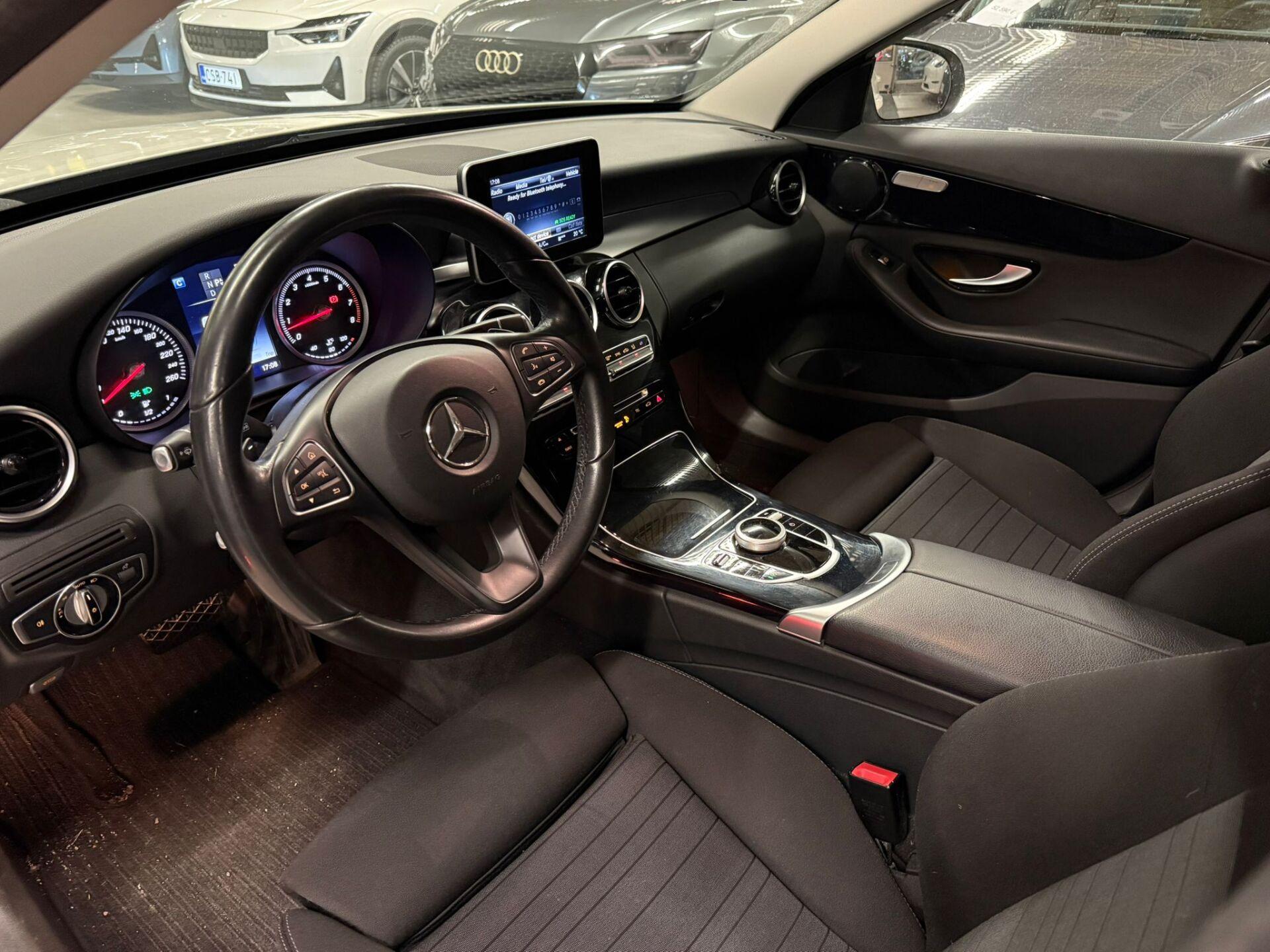 MERCEDES-BENZ C 2016