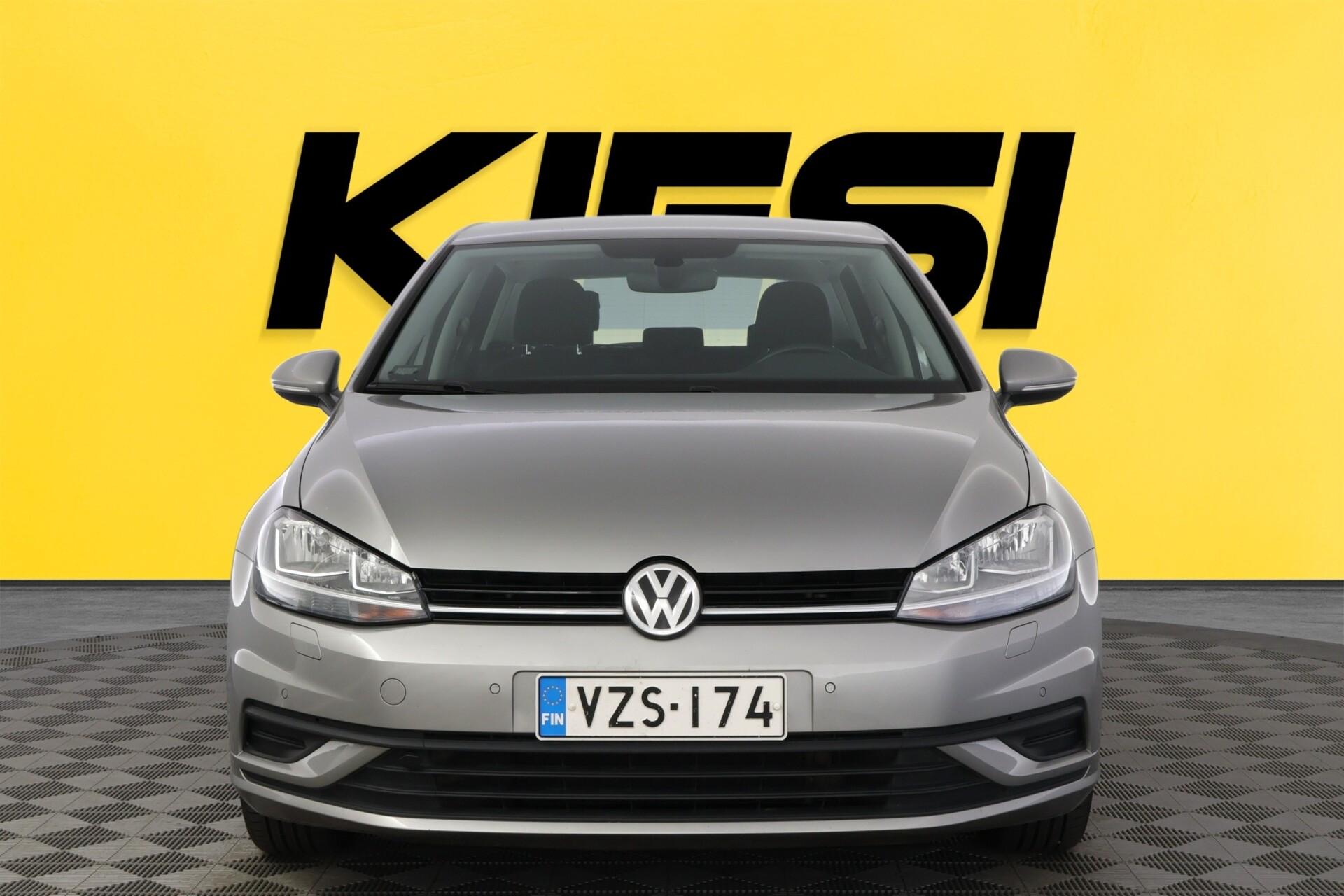 VOLKSWAGEN Golf 2018
