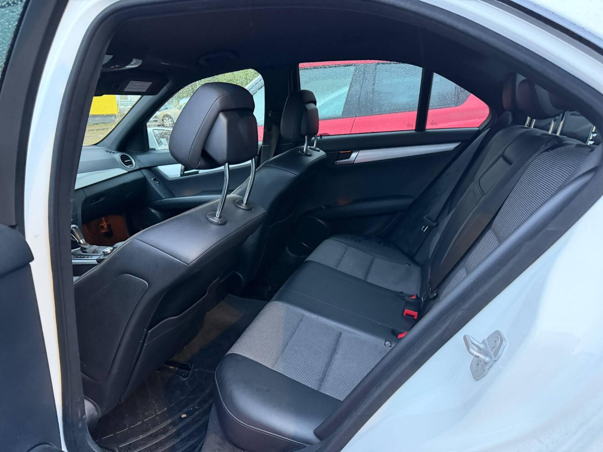 MERCEDES-BENZ C 2014