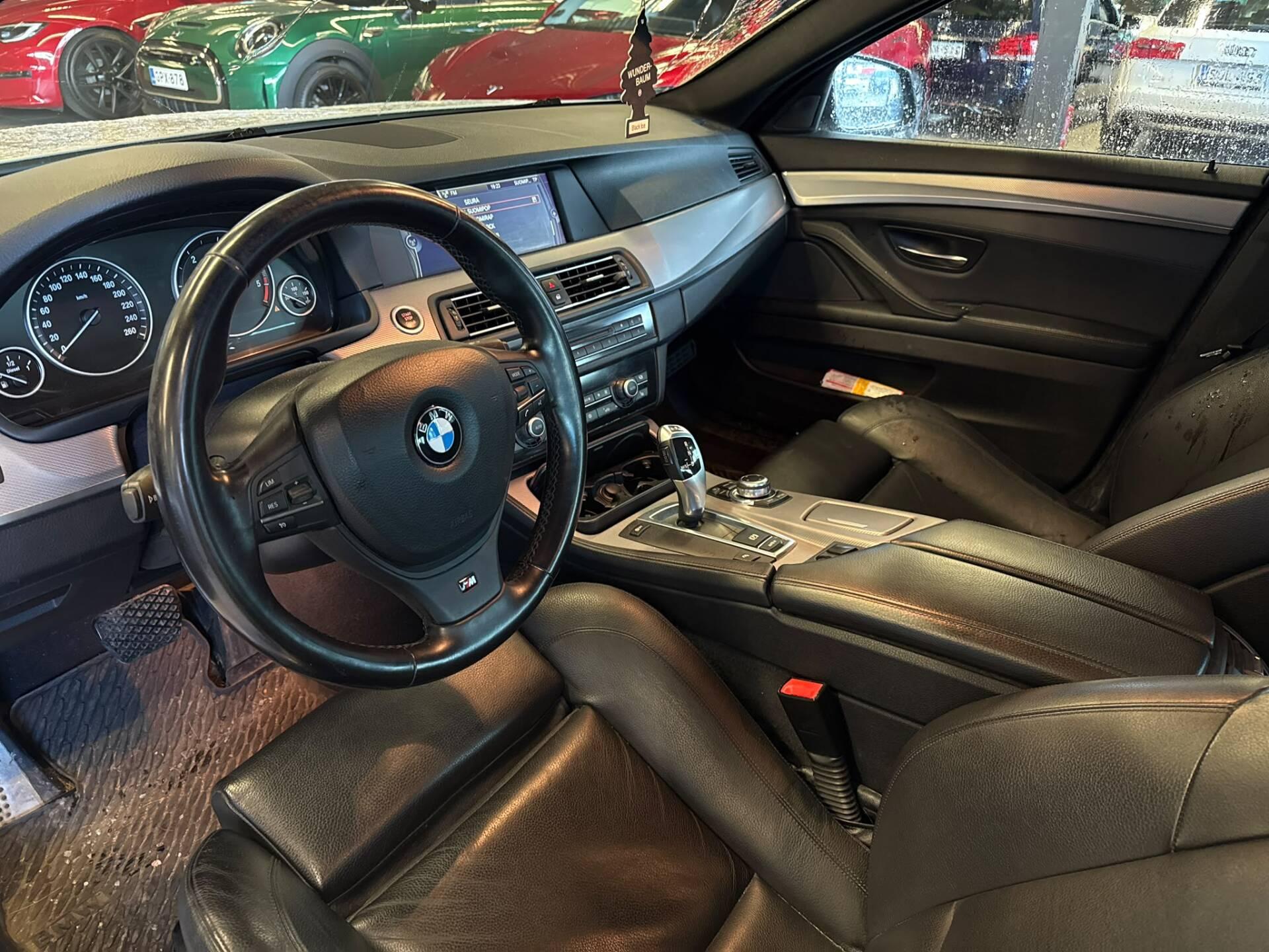 BMW 530 2011