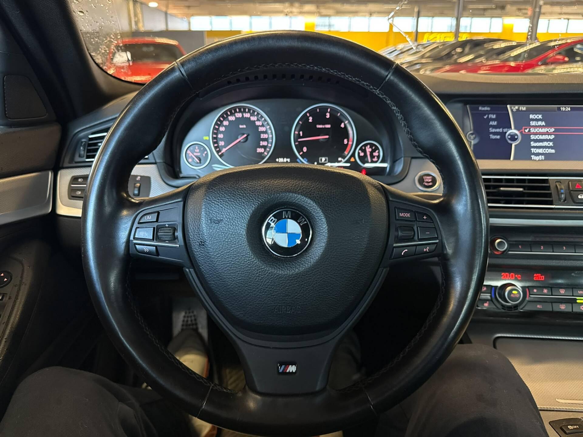BMW 530 2011