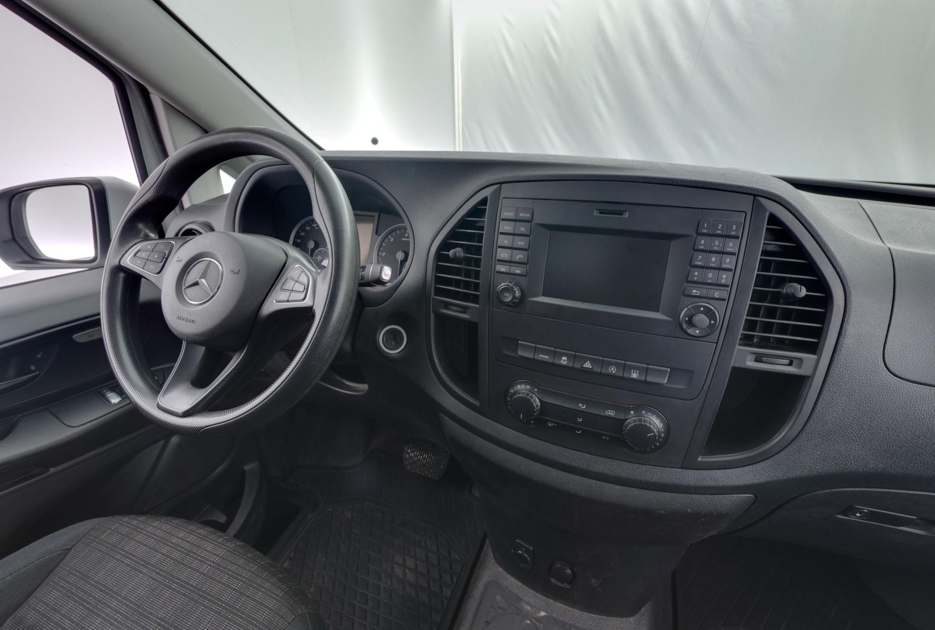 MERCEDES-BENZ Vito 2020