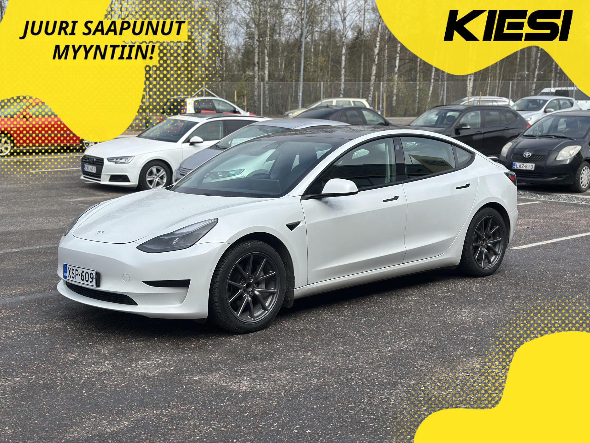 TESLA Model 3 2021