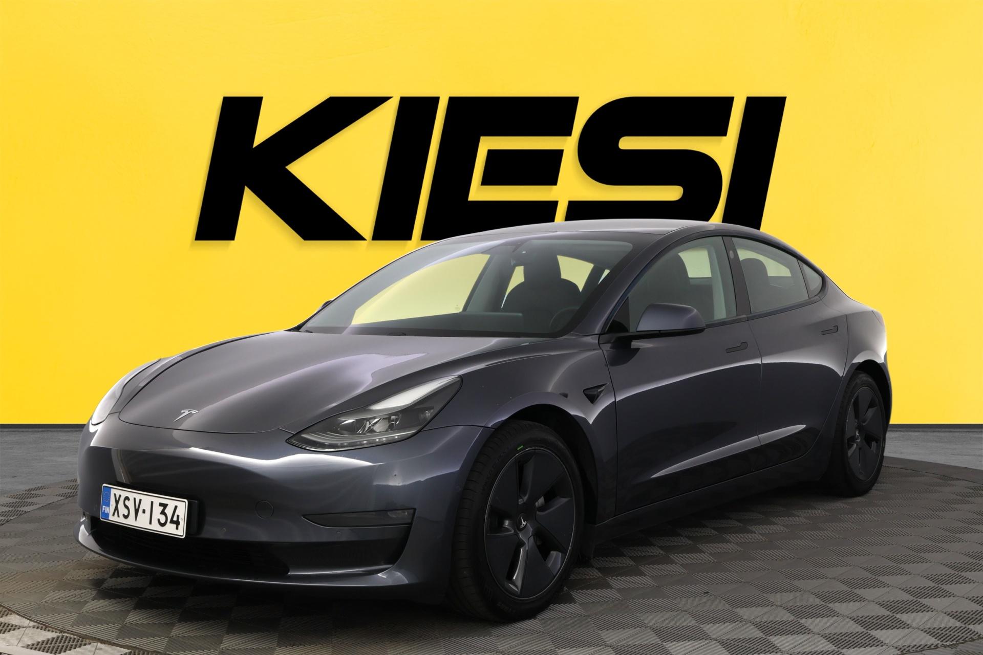TESLA Model 3 2021