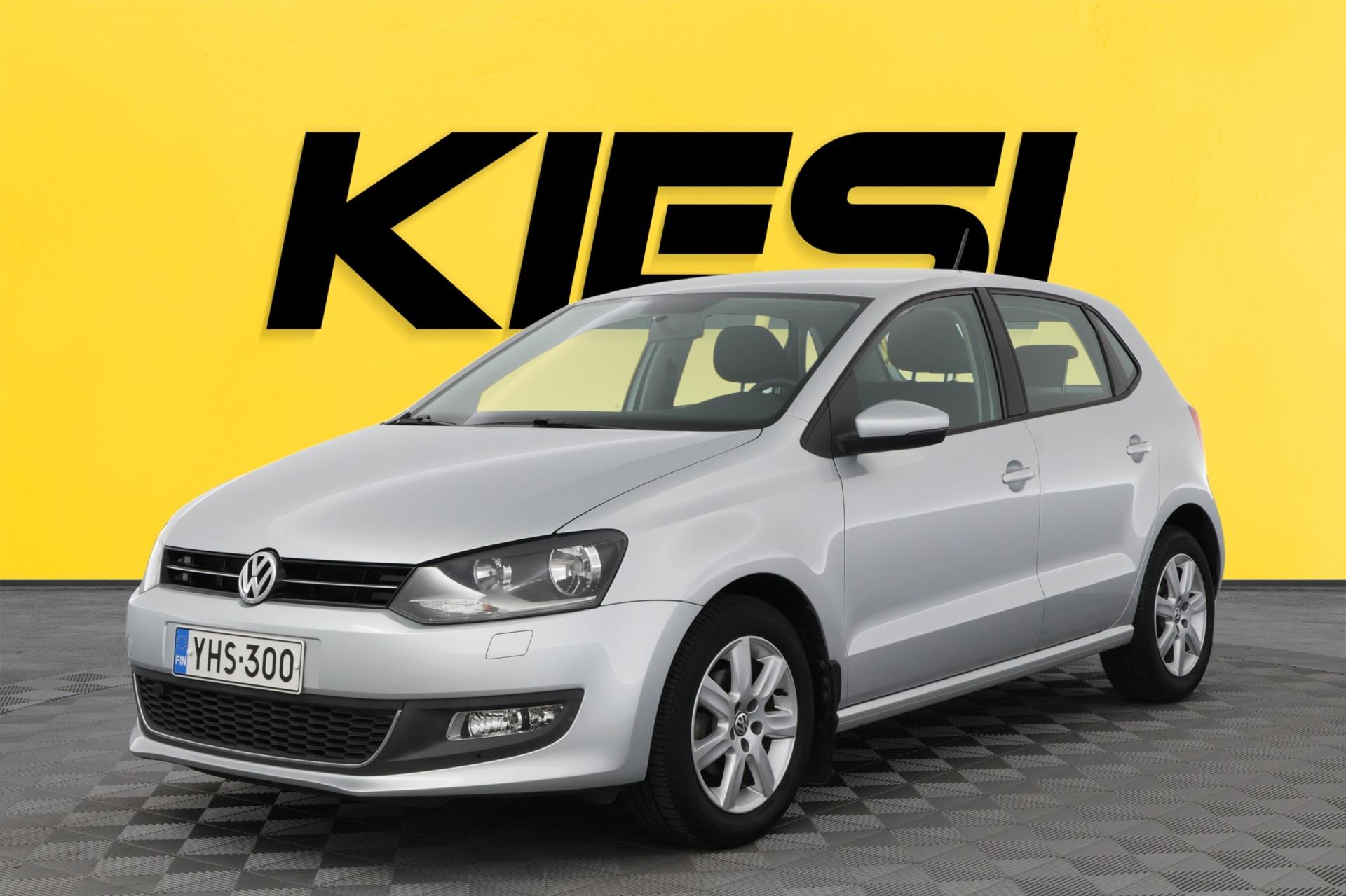 VOLKSWAGEN Polo 2011