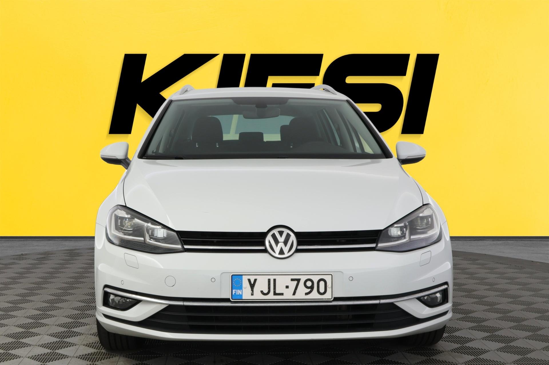 VOLKSWAGEN Golf 2017