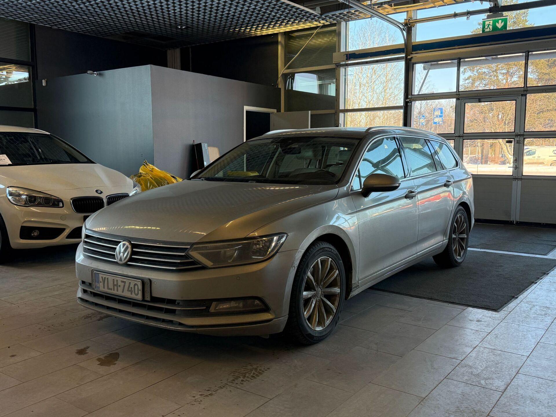 VOLKSWAGEN Passat 2017