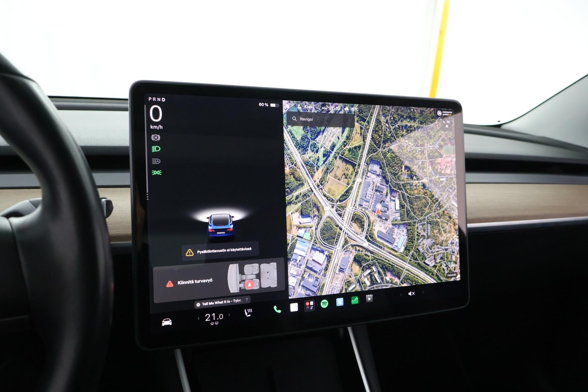 TESLA Model 3 2019