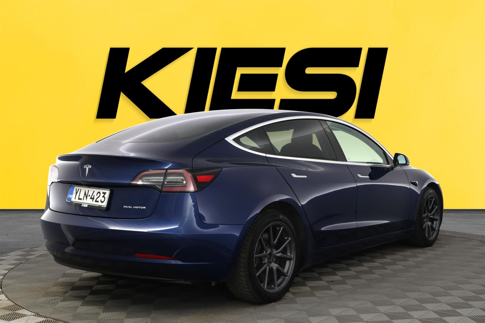 TESLA Model 3 2019