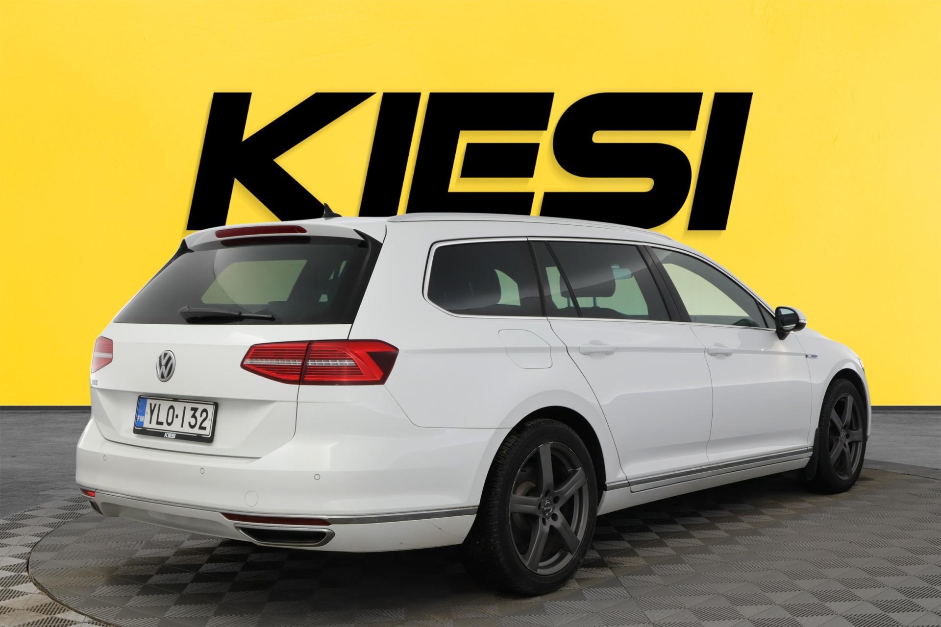 VOLKSWAGEN Passat 2016