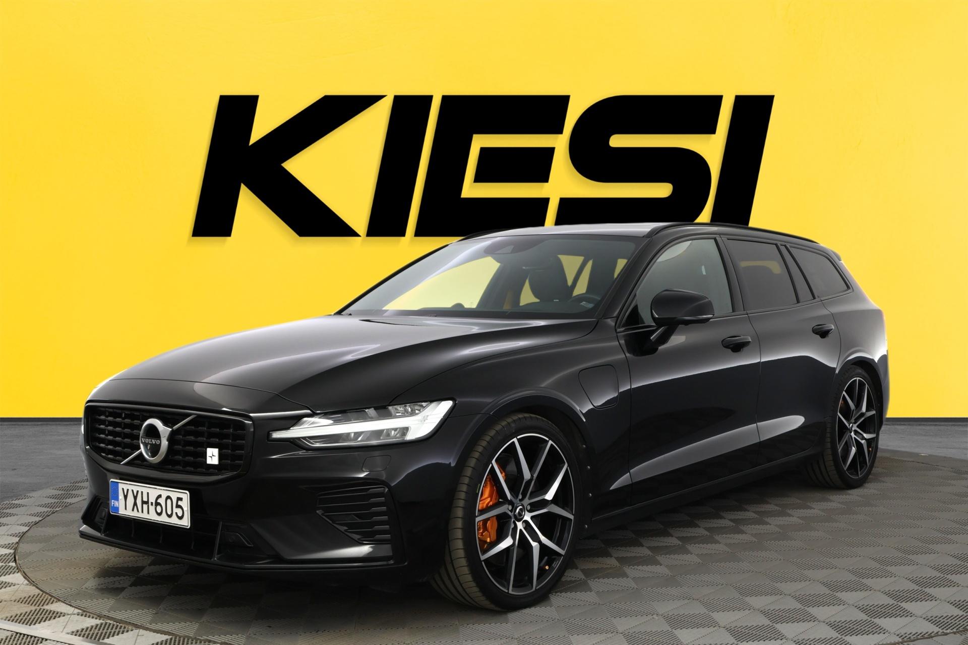 VOLVO V60 2020