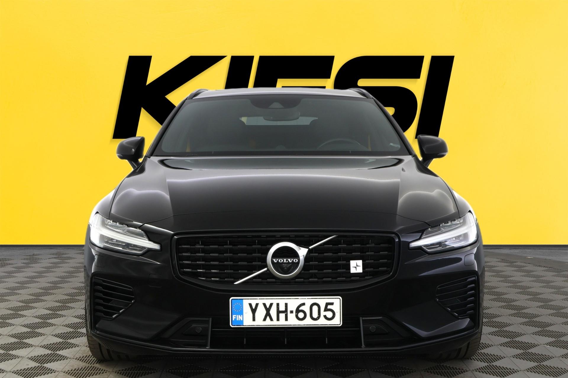 VOLVO V60 2020