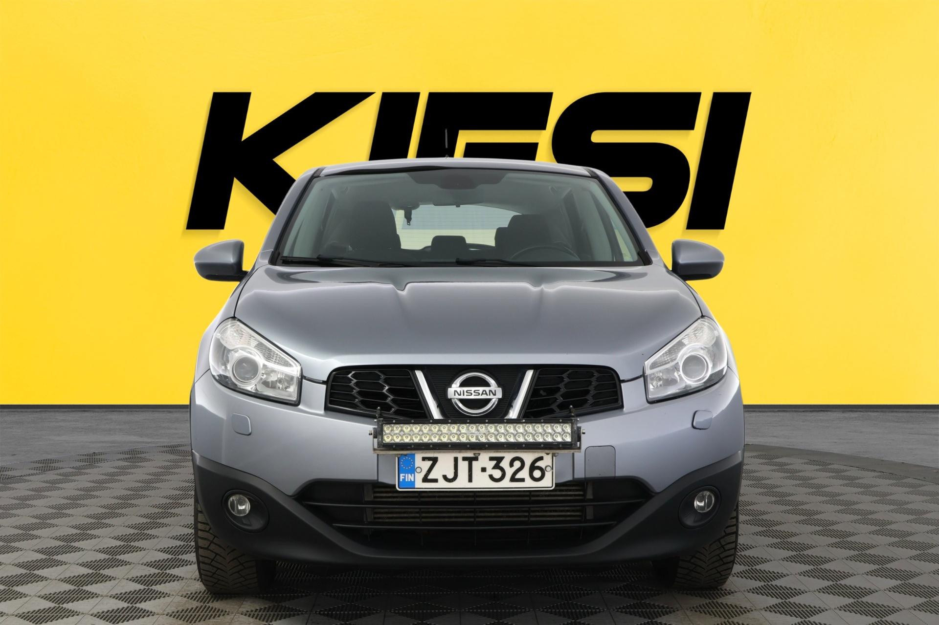 NISSAN Qashqai 2012