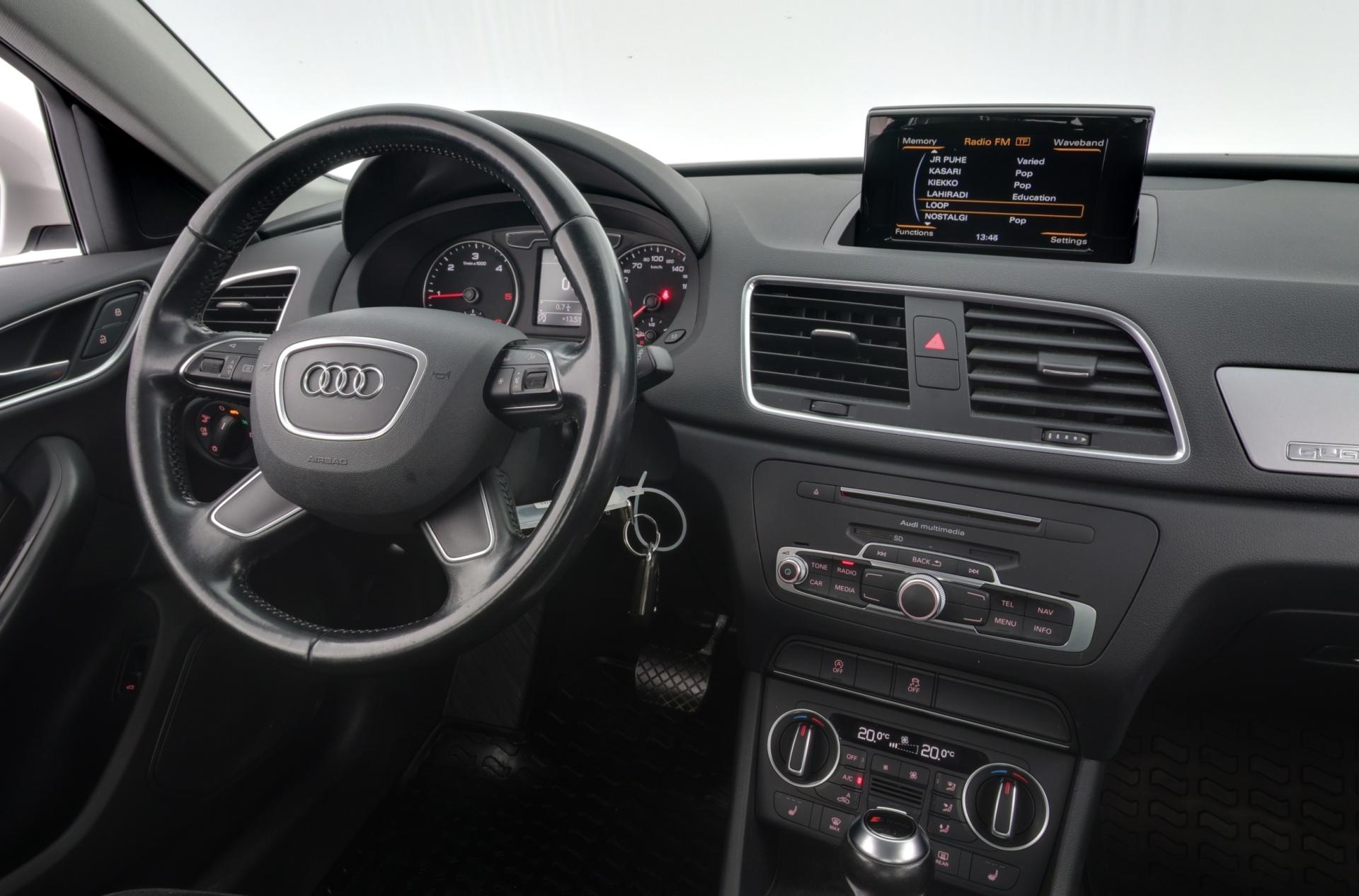 AUDI Q3 2015