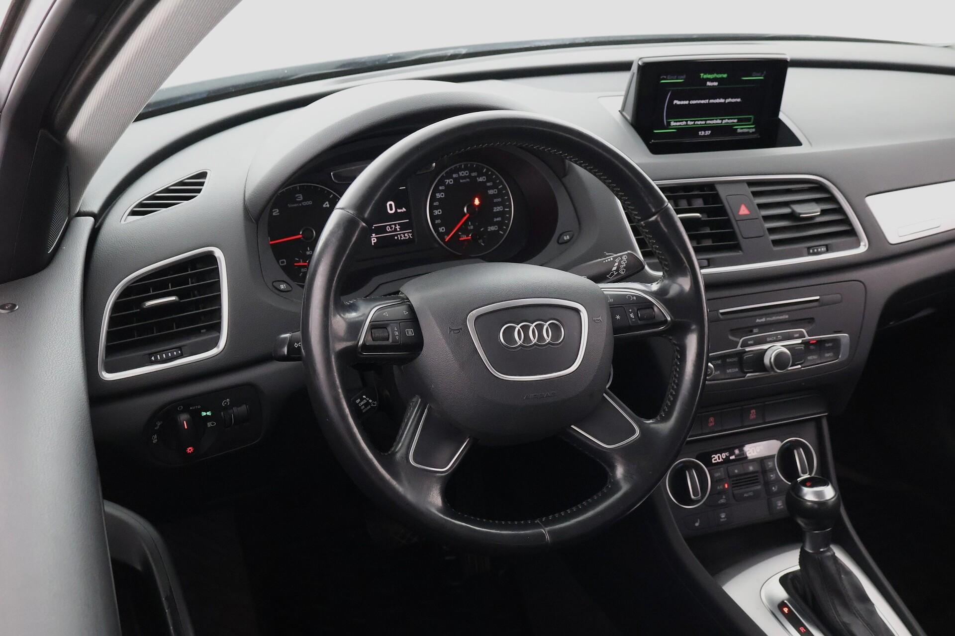 AUDI Q3 2015