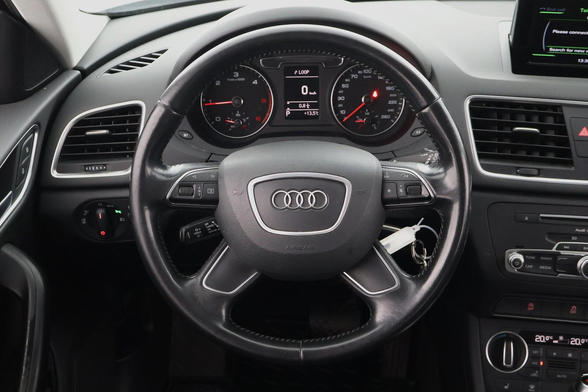 AUDI Q3 2015