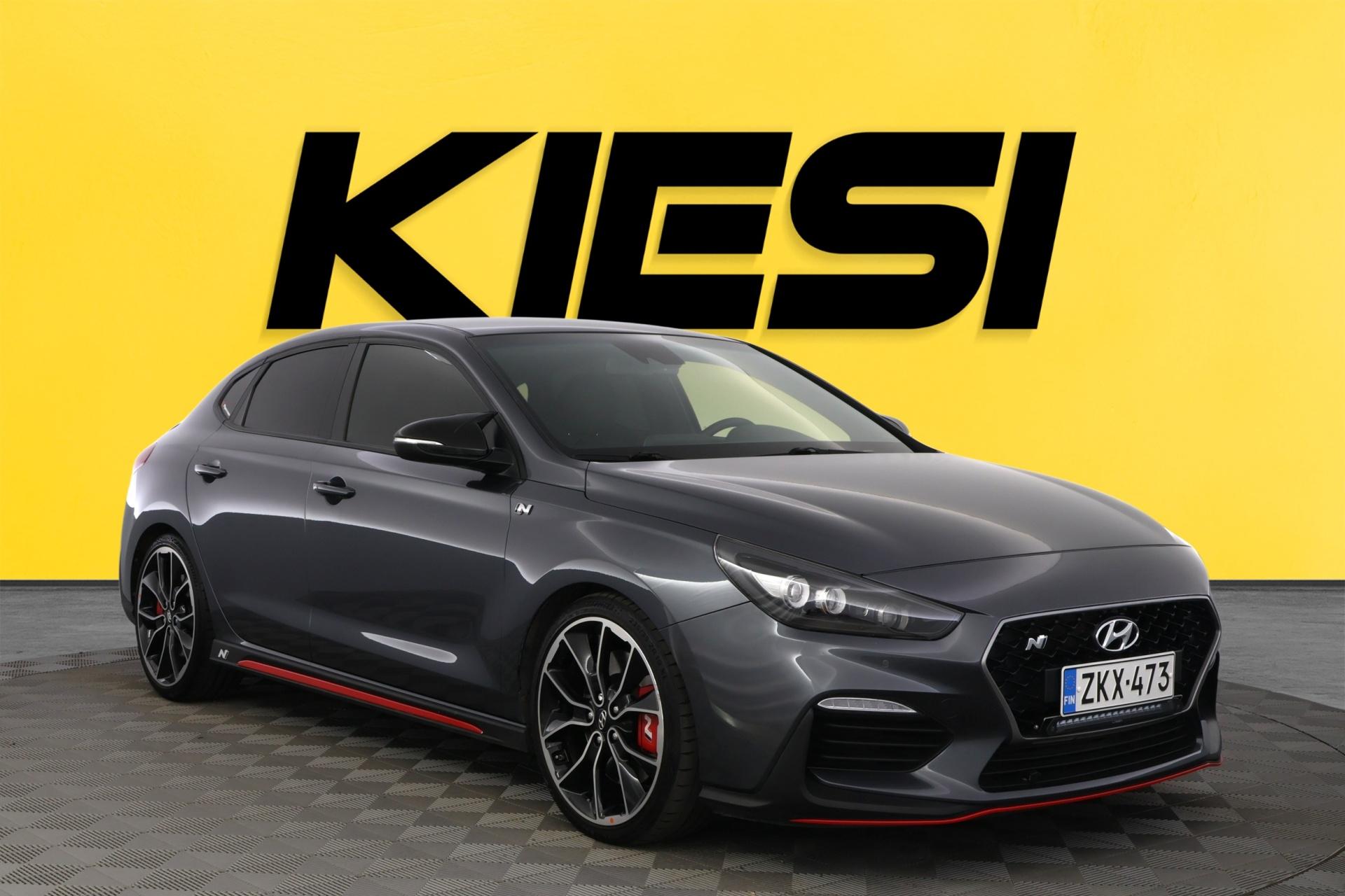HYUNDAI i30 2019