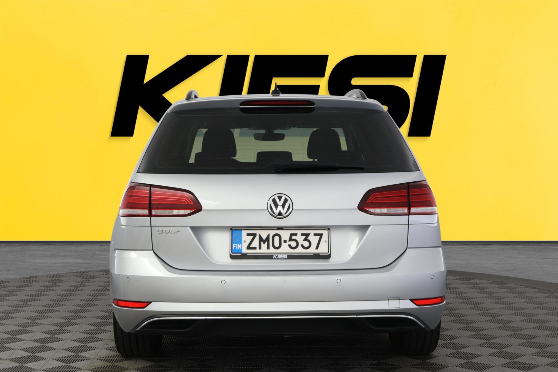 VOLKSWAGEN Golf 2019