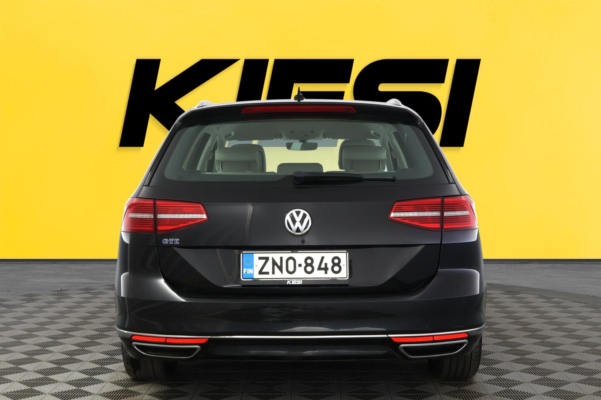 VOLKSWAGEN Passat 2017