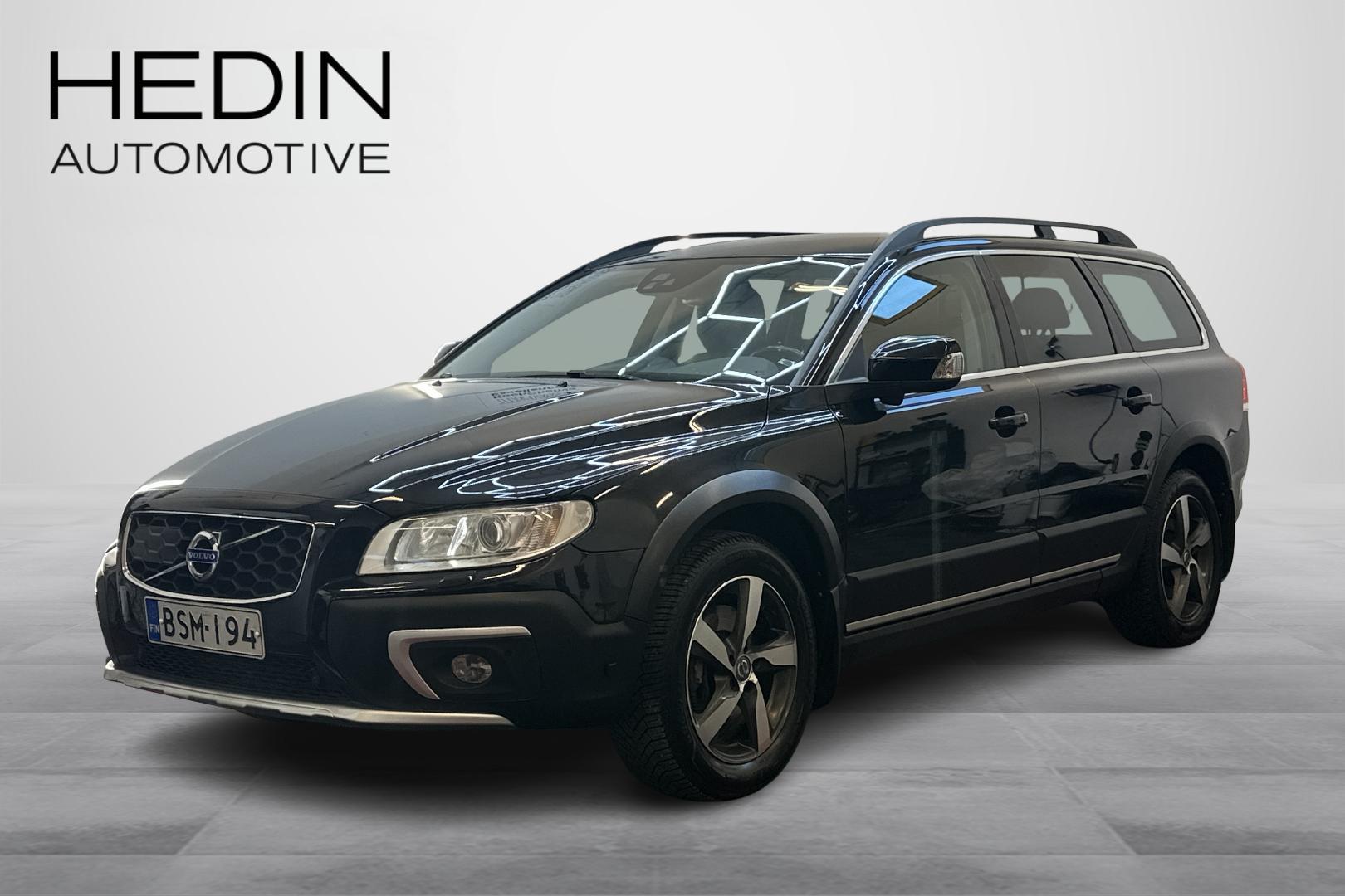 VOLVO XC70 2015