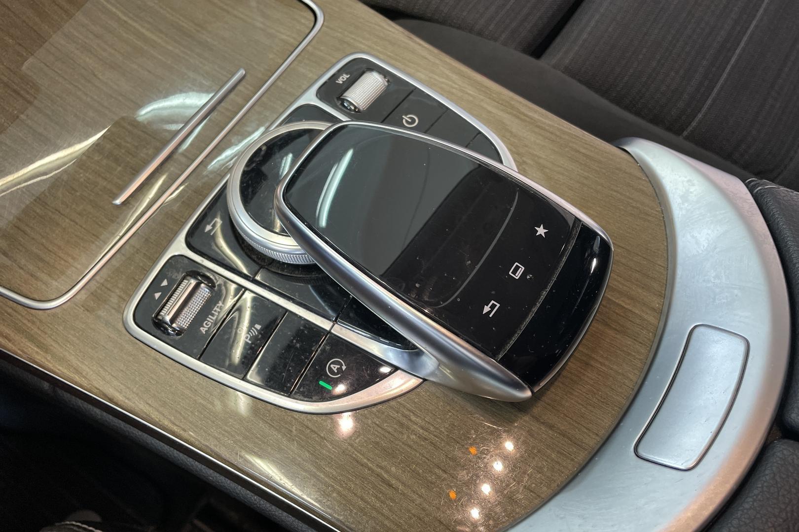 Mercedes-Benz C 2015