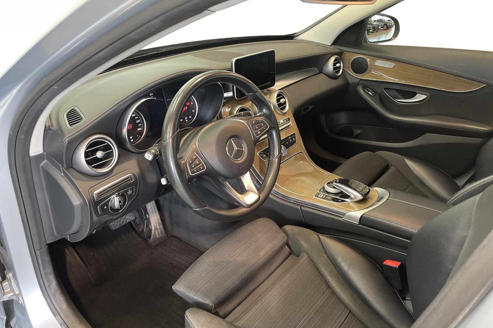 Mercedes-Benz C 2015