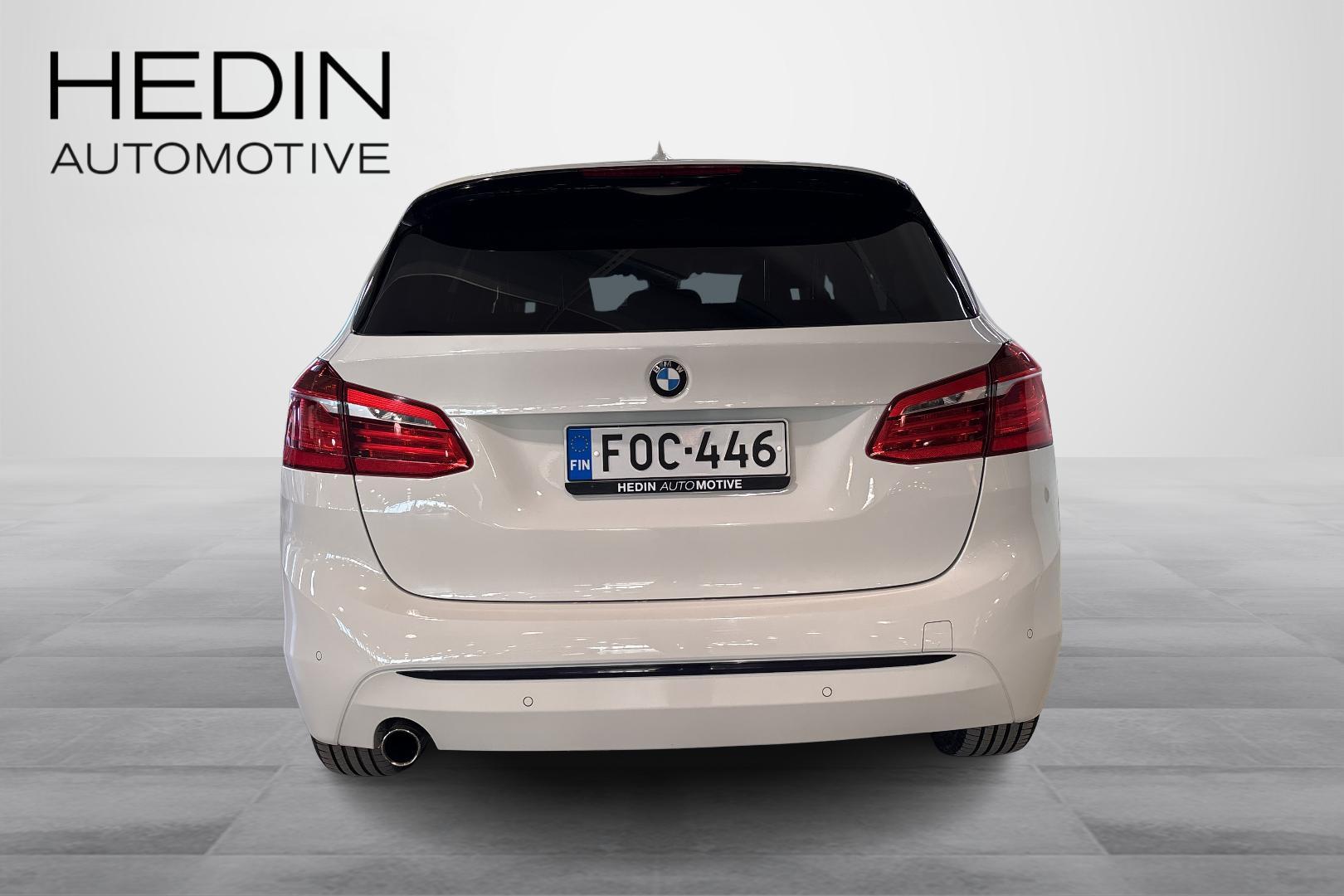 BMW 225 2017