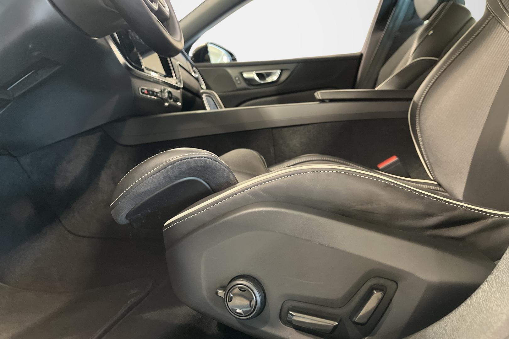 Volvo S60 2021