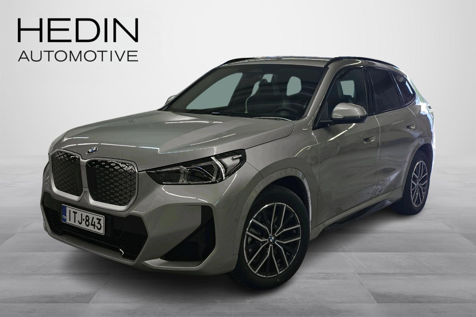 BMW iX1 2026
