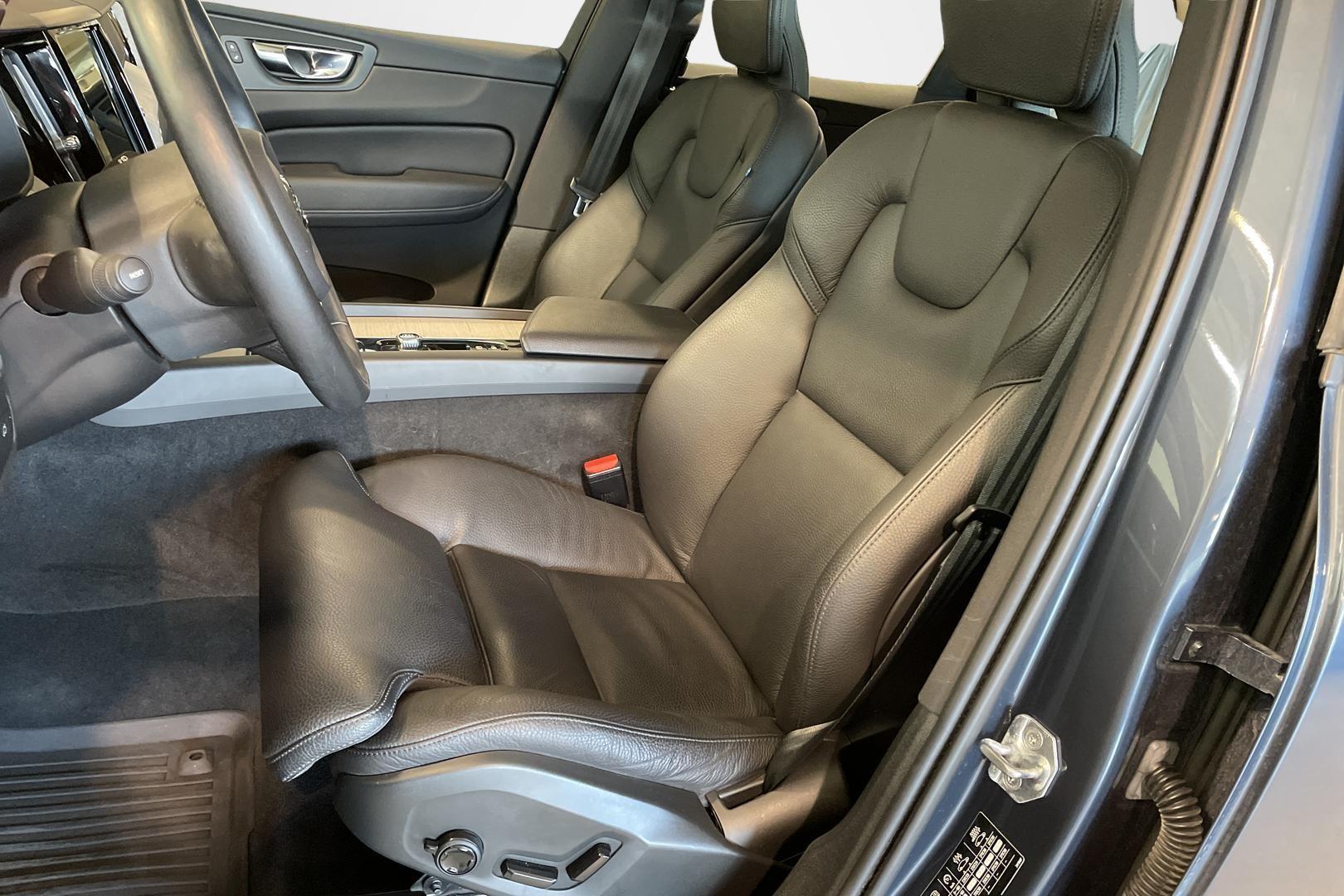 Volvo XC60 2021