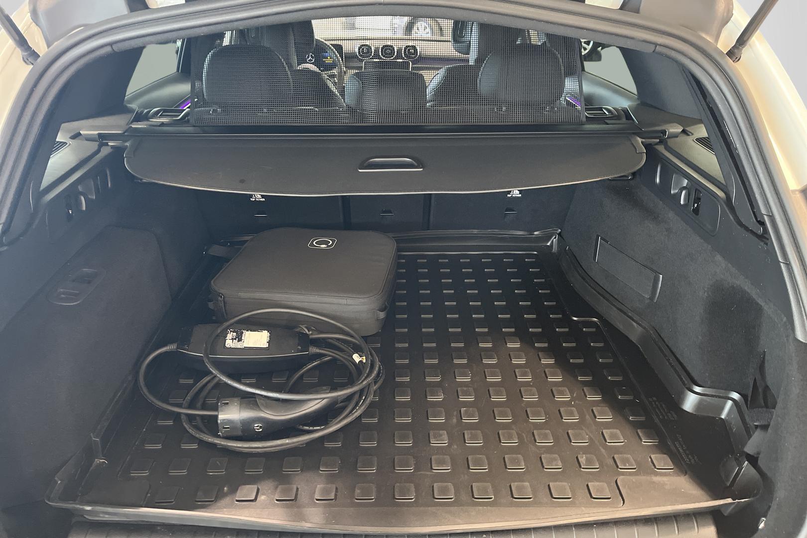 Mercedes-Benz C 2023