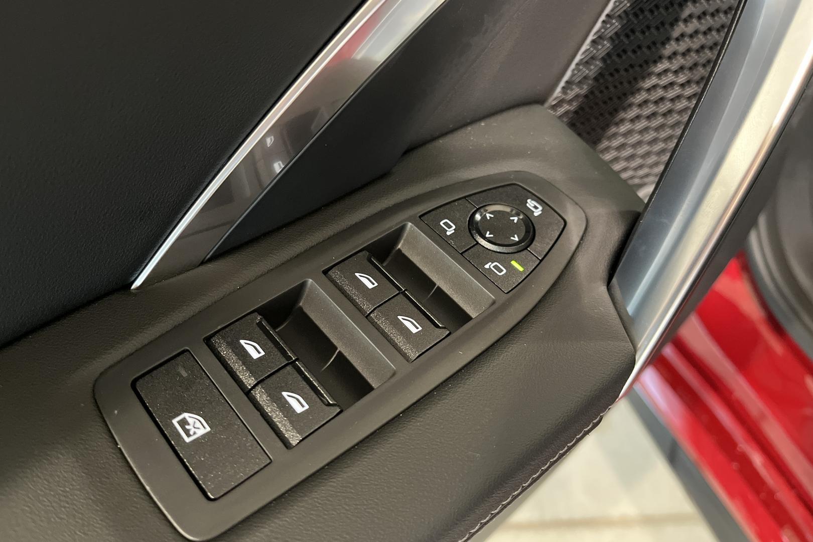 BMW iX1 2026