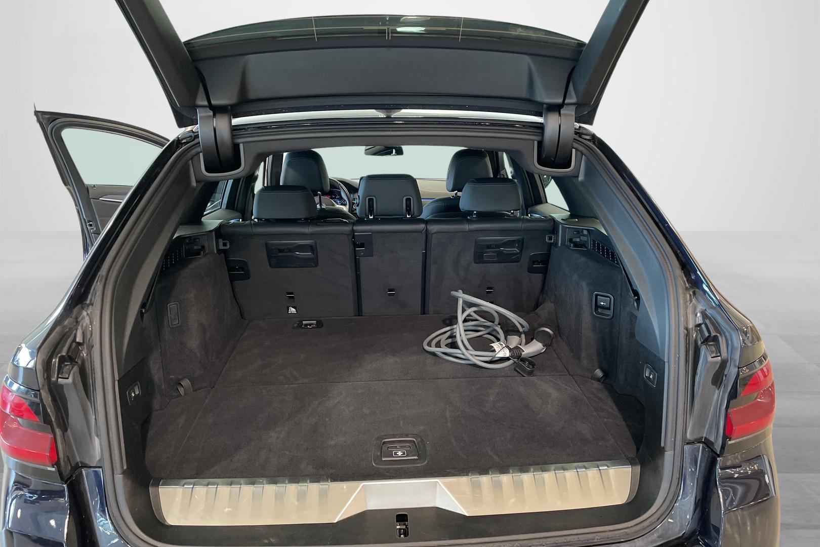 BMW 530 2024