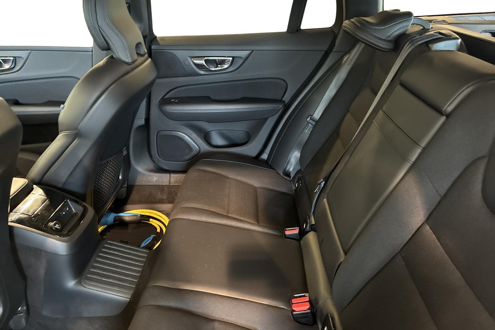 Volvo V60 2020