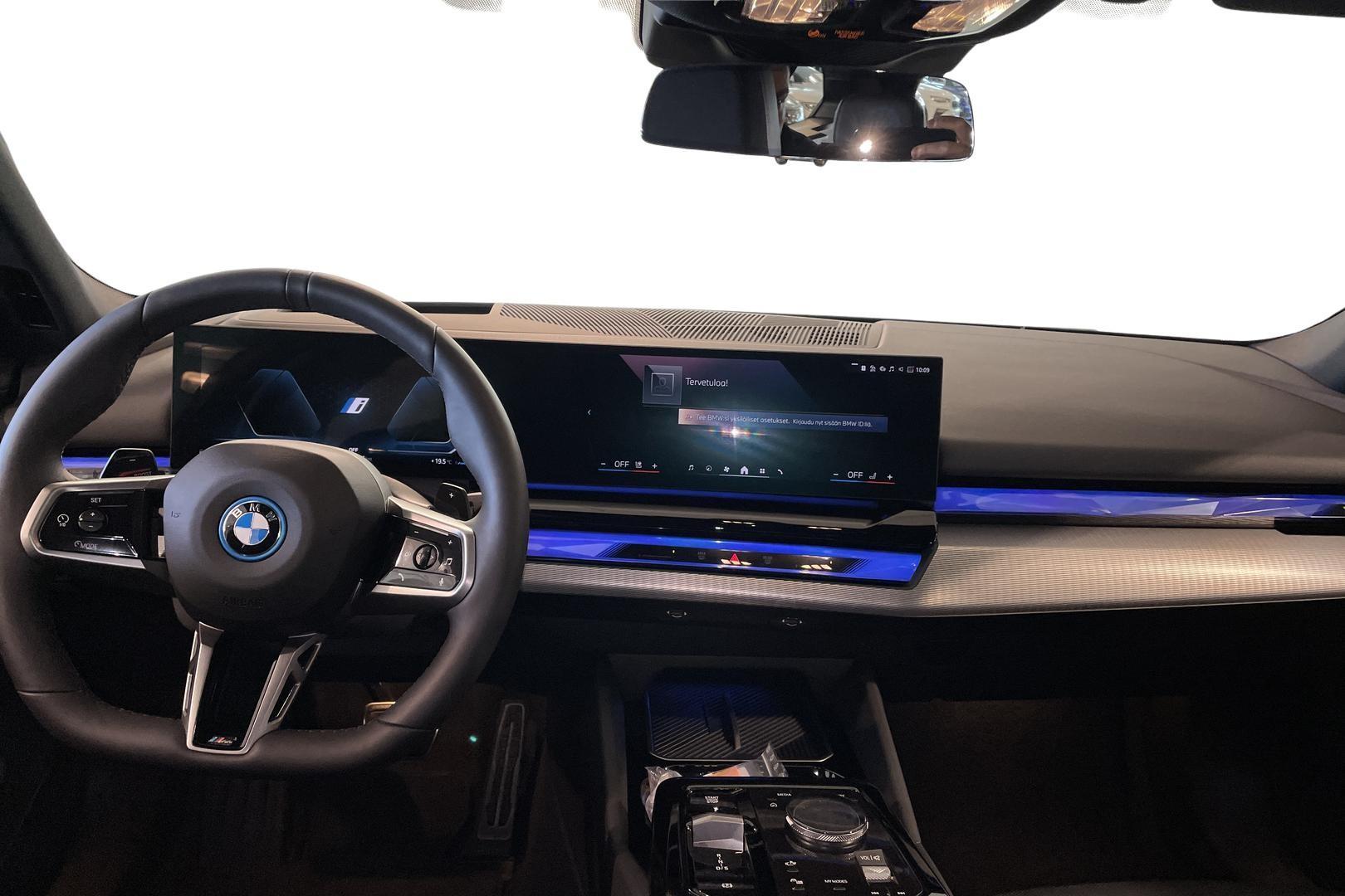 BMW 530 2025