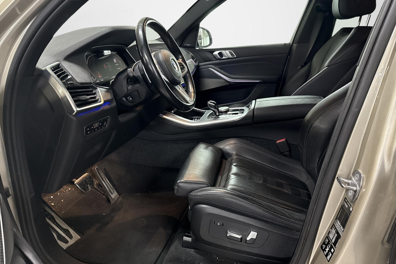 BMW X5 2019
