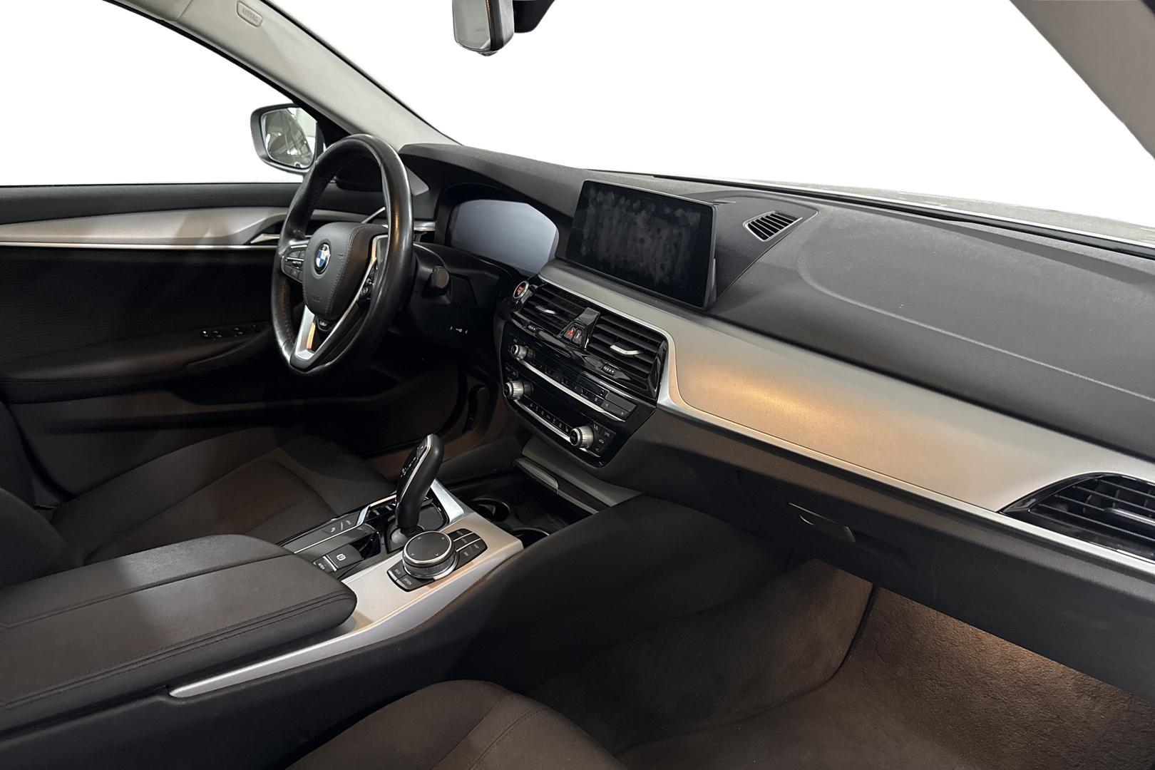 BMW 530 2020