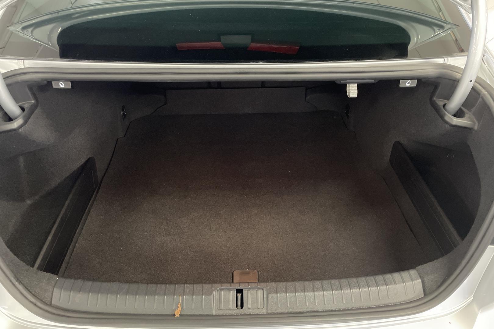 Volkswagen Passat 2020