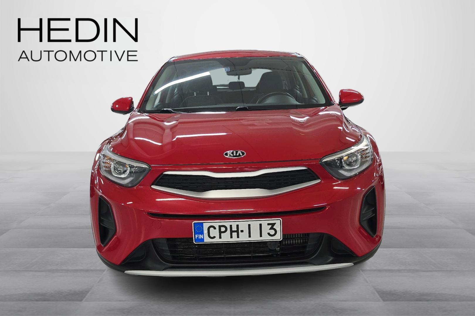 KIA STONIC 4
