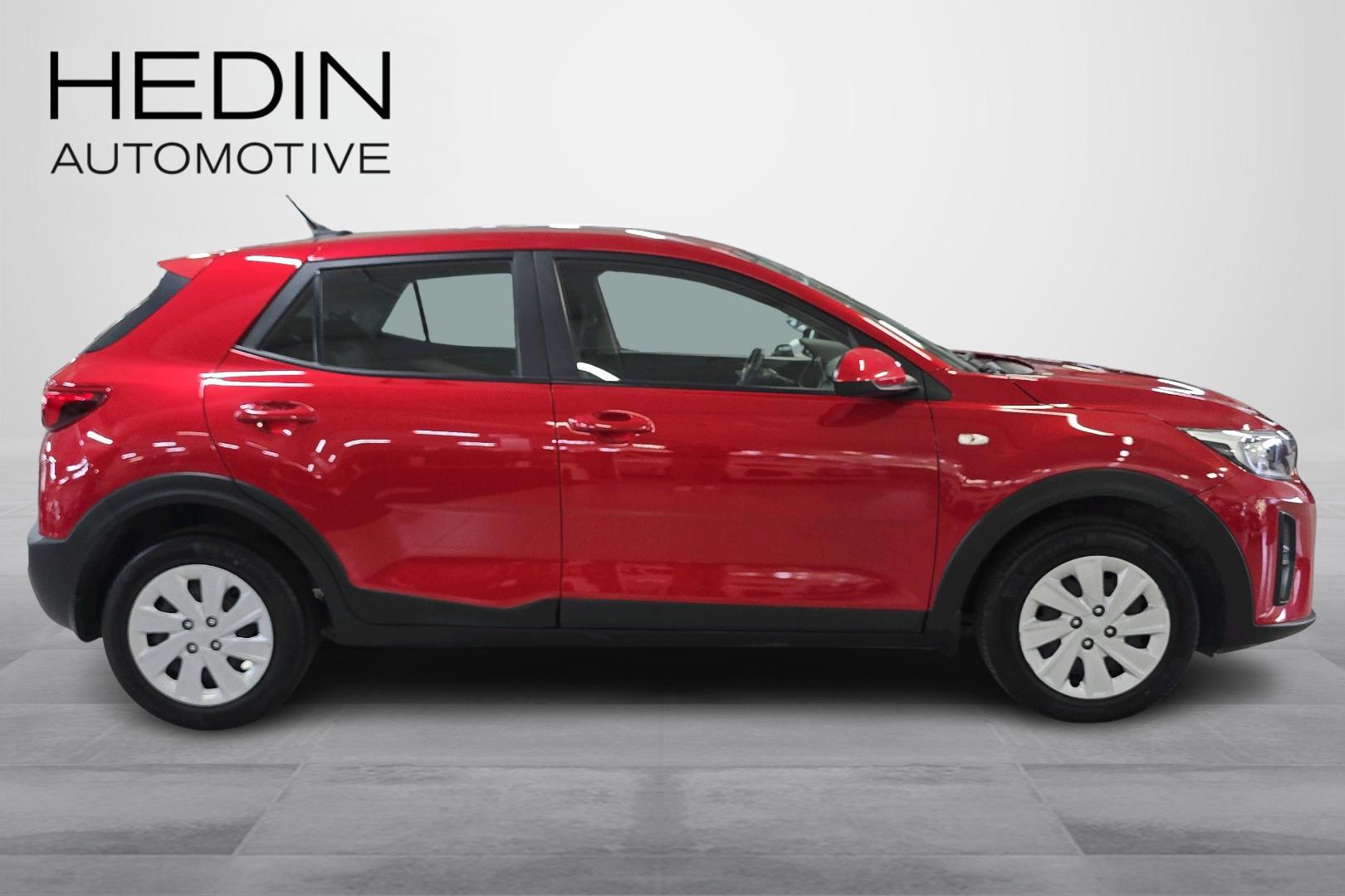 KIA STONIC 6