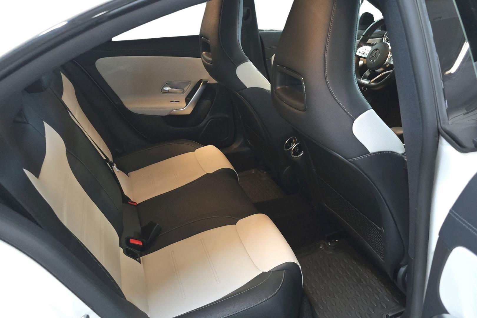 Mercedes-Benz CLA 11
