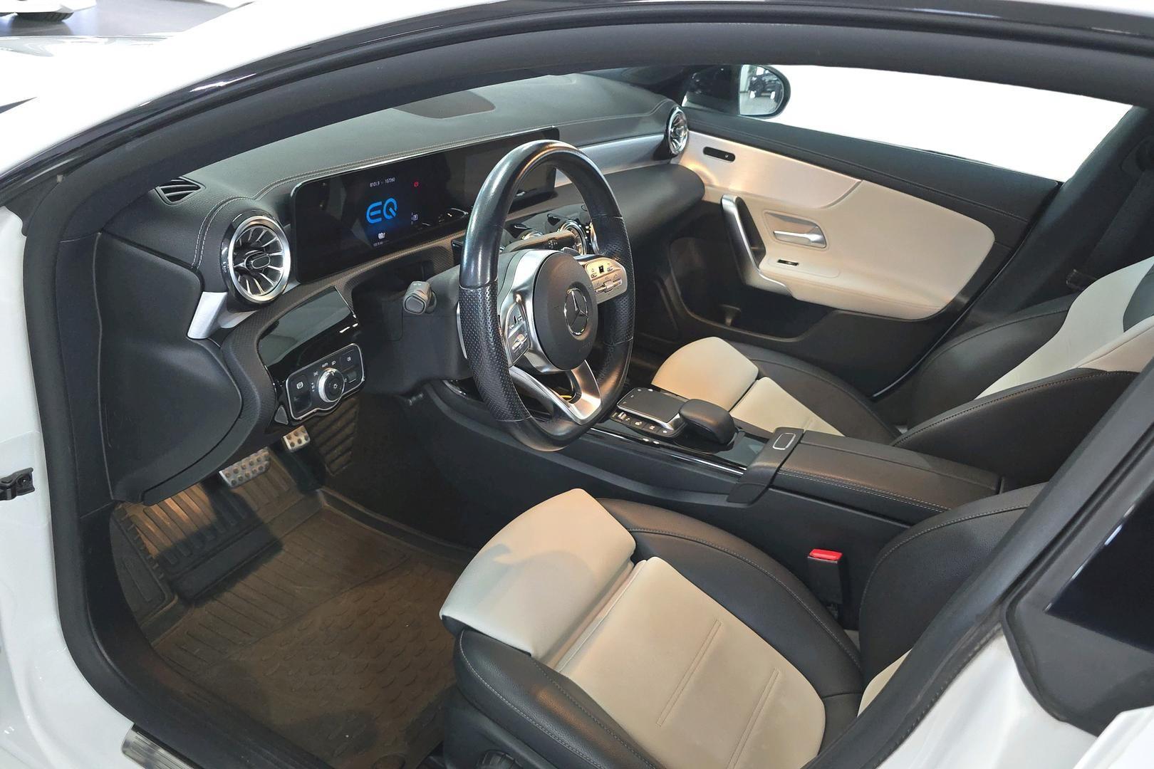 Mercedes-Benz CLA 7
