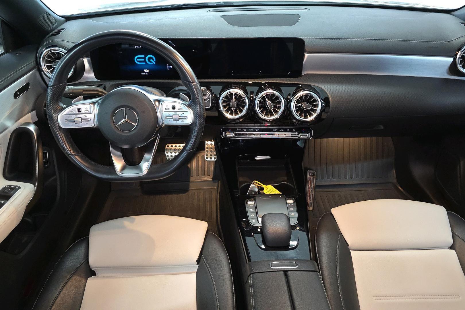 Mercedes-Benz CLA 8