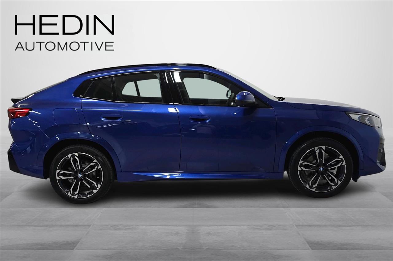 BMW iX2 2025