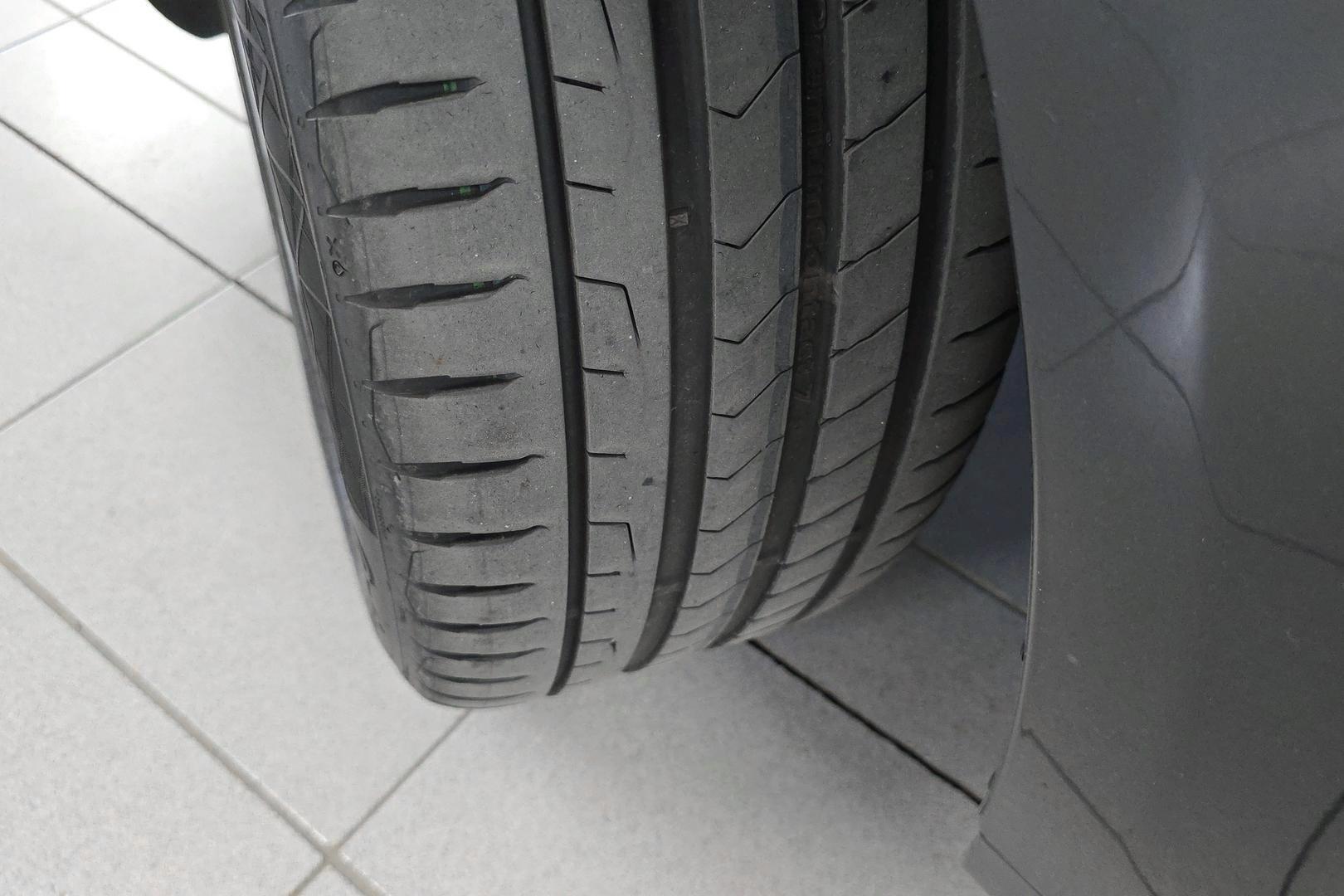 BMW 530 2011