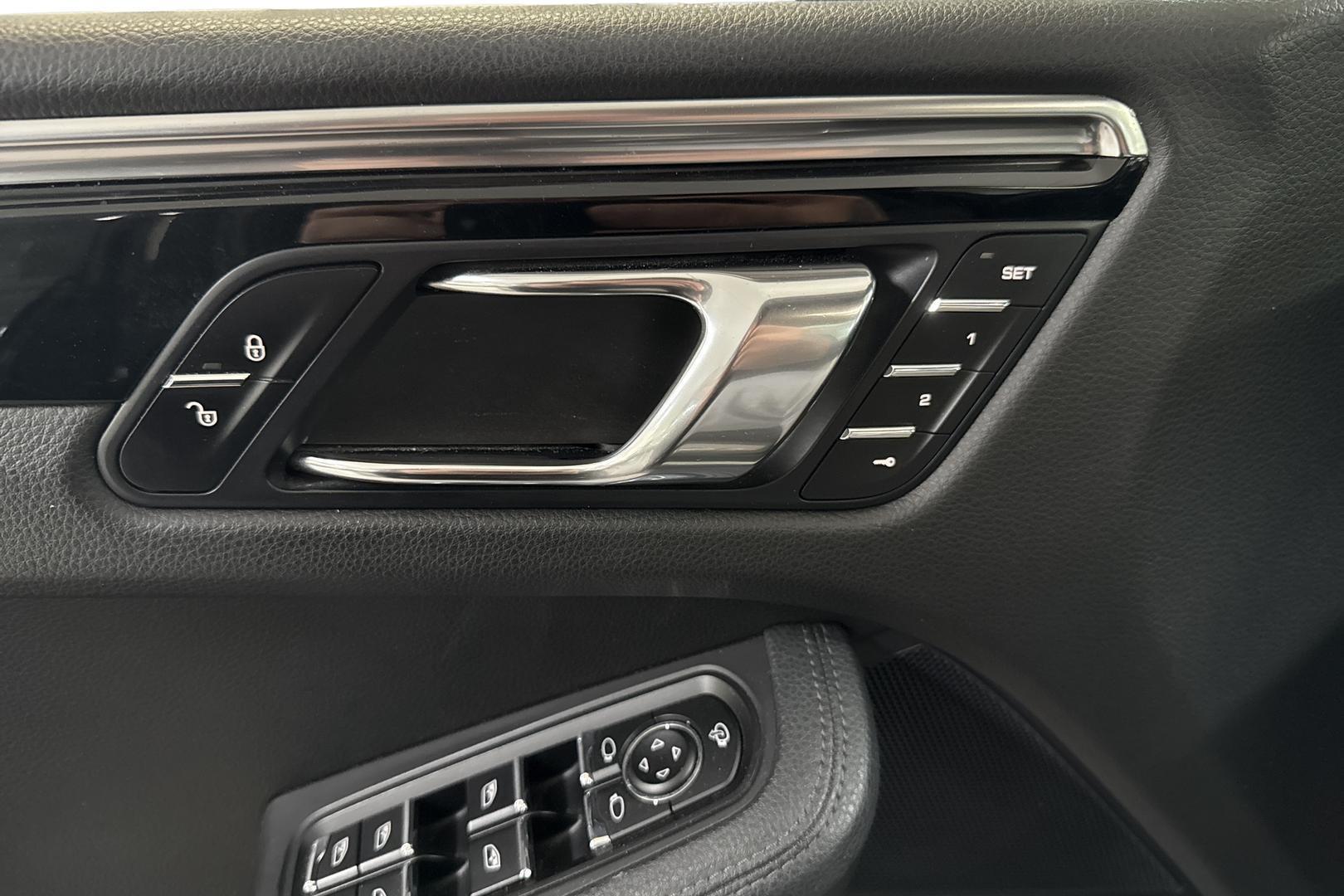 Porsche Macan 2015