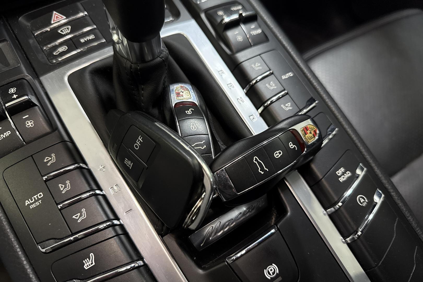 Porsche Macan 2015